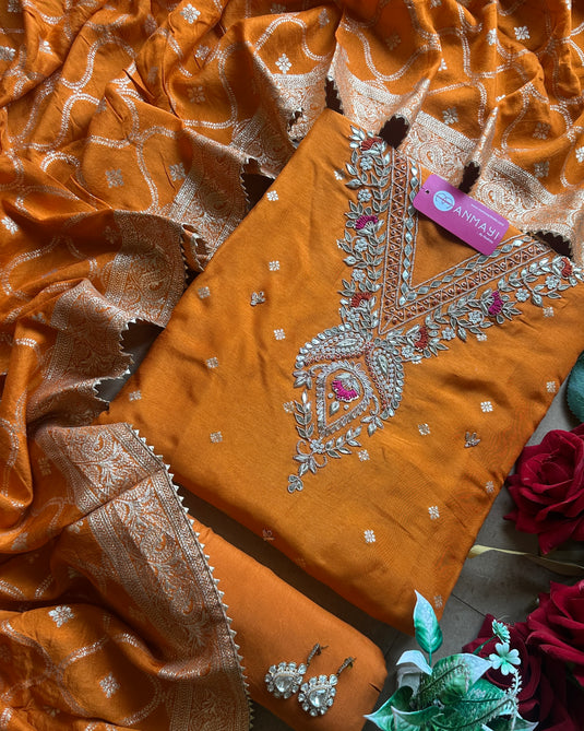 Banarasi dolla silk v neck pita work suit set