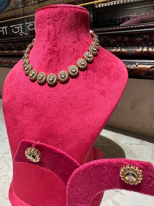 Pretty little flower set