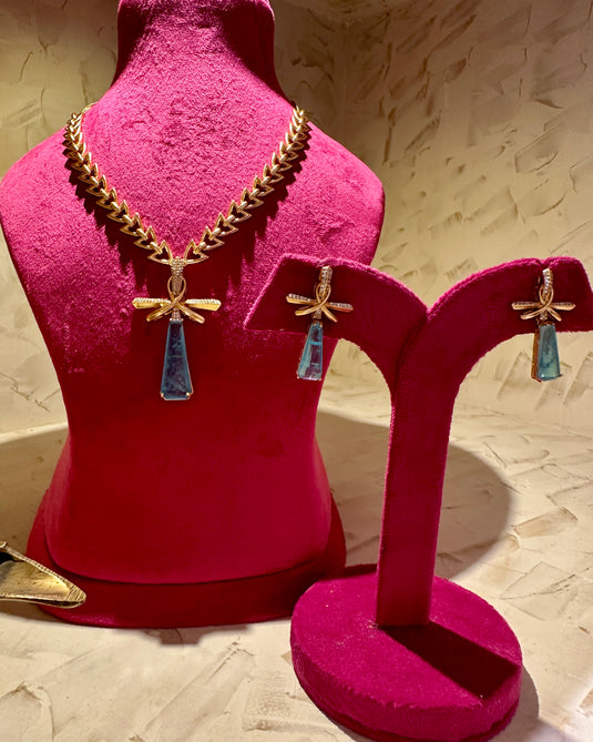 Abstract Italian coloured stone set