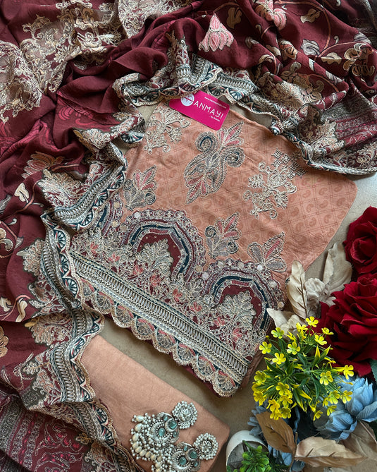 Patterned combination Pakistani look crepe suit set