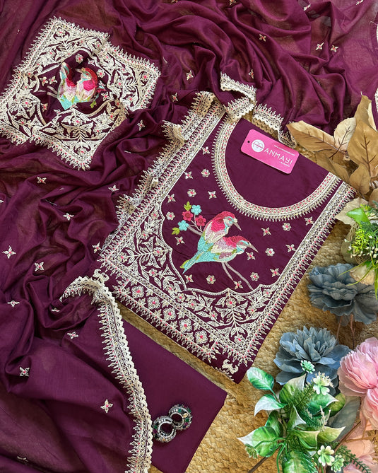 Parrot paradise embroidered cotton suit set