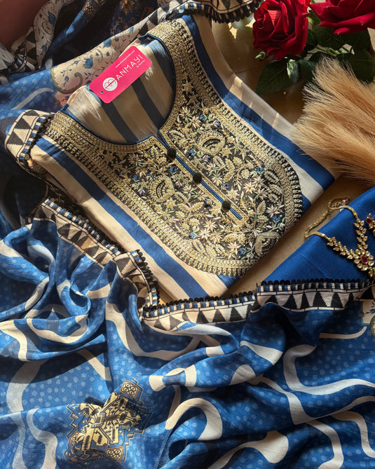 Stripes Russian silk suit set with patched embroidered neck