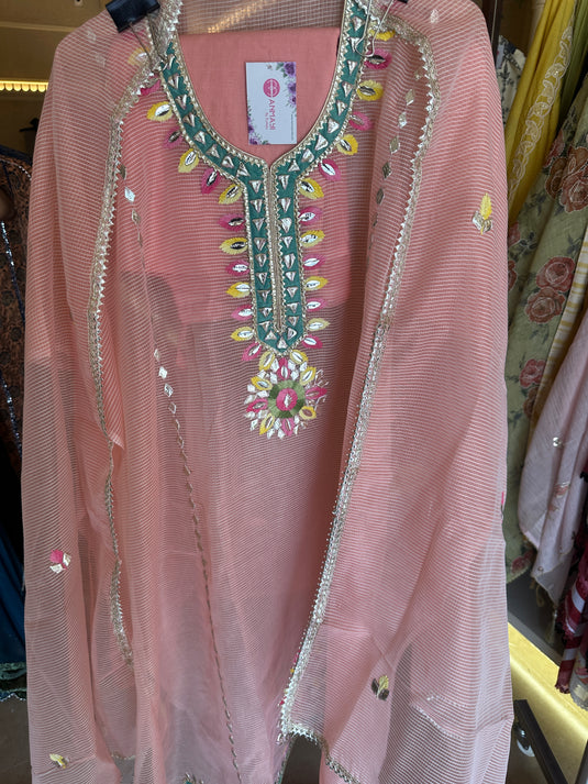 Article 3 Kota Doria gotta