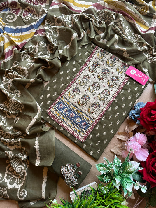 Patterned floral neck printed cambric cotton suit set