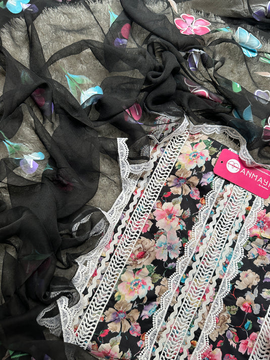 Patterned lace work suit with digital print on muslin cotton fabric
