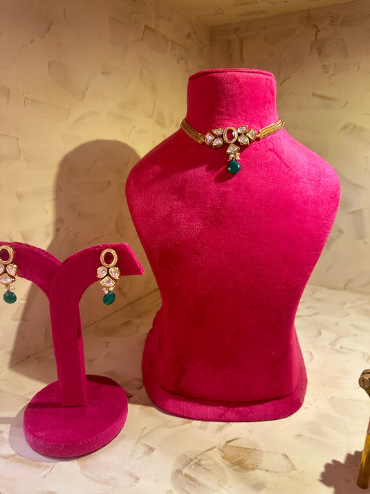 Marathi heera panna choker set