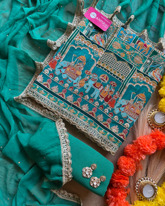 Semi crepe Dori highlight Mughal print suit set