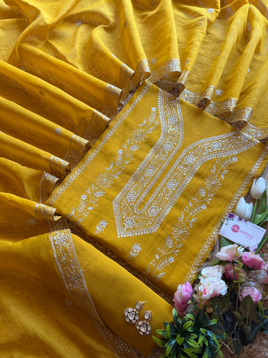 Sitara phool Intricate Dori work Mul cotton suit set