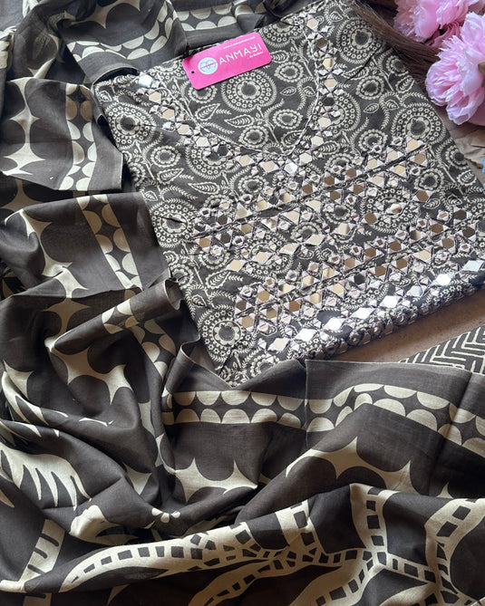 Printed cambric cotton suit with real mirror work