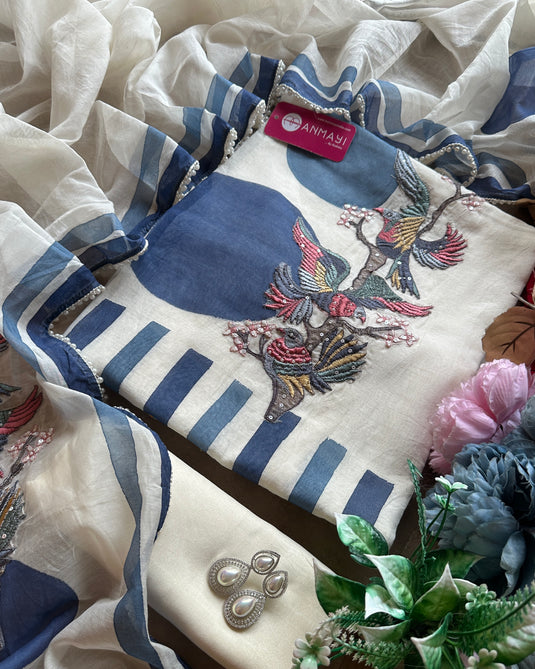 Patterned geometric embroidered pure mul suit