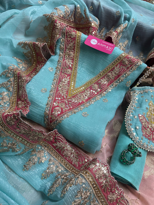 Crushed silk V neck zari detailed suit sets with potli