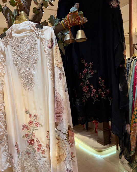 Organza Pakistani suit set with cutwork neck and digital dupatta