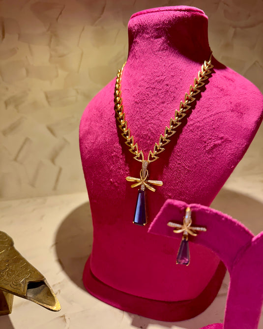 Abstract Italian coloured stone set