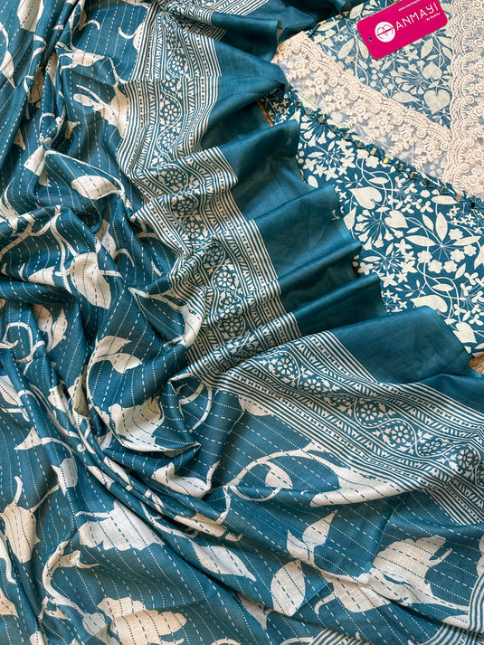 Bright and shine cambric cotton neck detail suit set