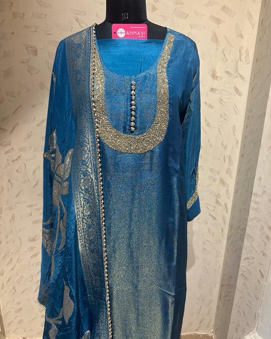 Shimmer lines cutwork u neck with potli buttons and jacquard dupatta
