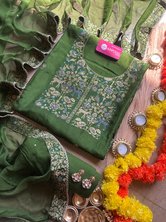 Dolla silk animal print suit set