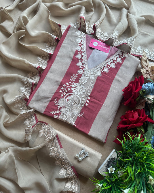 Stripes dori work aari work v neck with organza dupatta