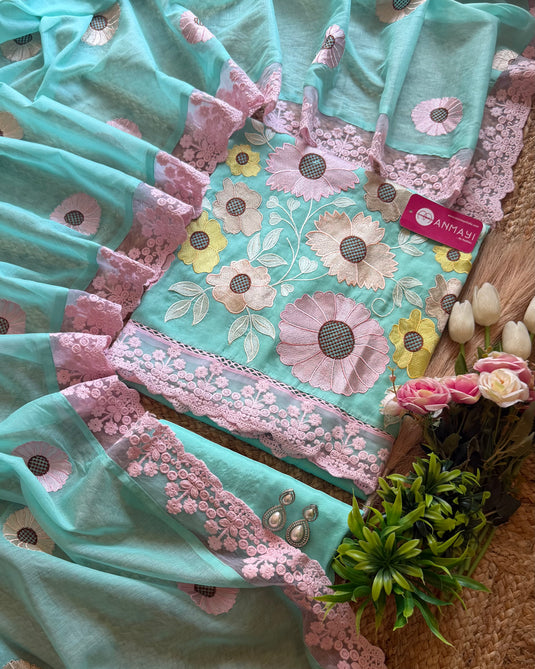 Floral 3D look Pakistani Mul Chanderi Suit Set