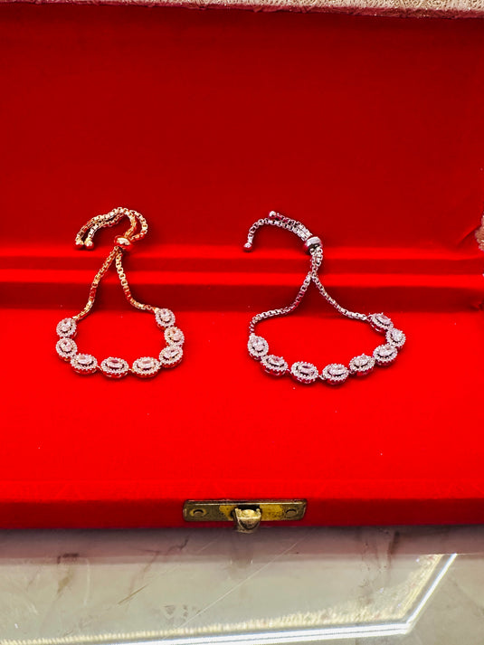 Shine stole oval adjustable bracelet