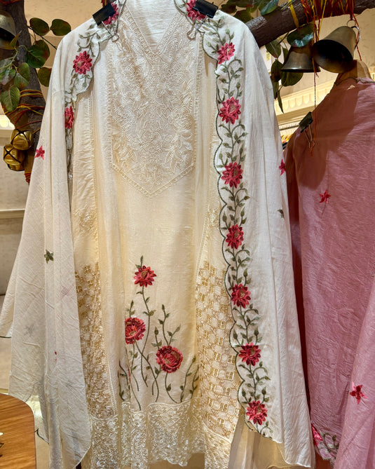 Pakistani Crochet Cutwork detailed Mul Chanderi suit with shimmer effect