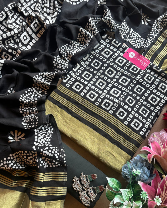 Ghadchola look muslin suit set with banarasi border