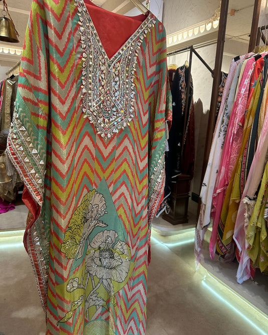 Article 16 zig zag kaftans
