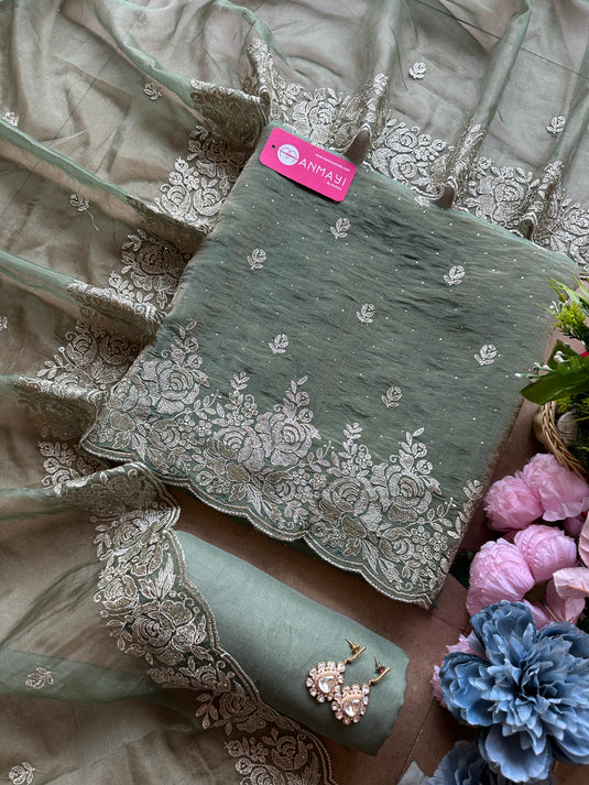 Crushed shimmer silk suit set with intricate dori work and organza dupatta
