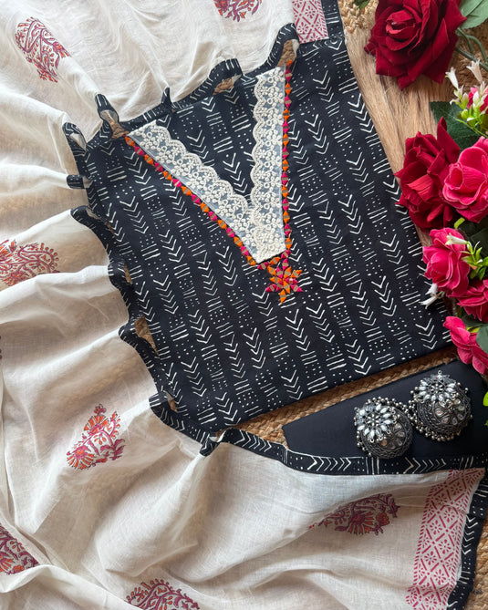 Abstract black and white cotton suit set with mirror lace V neck