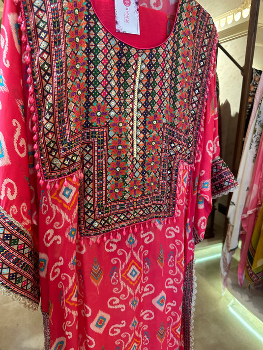 Article 9 patola print choga set