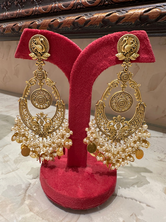 Feather coin pearl earrings