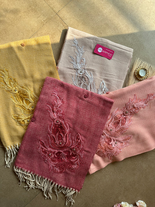 Elisa soft stole with organza patch