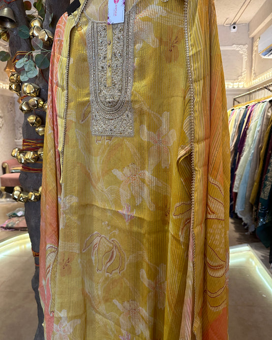 Article 2 shimmer lines organza Dori neck