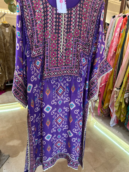 Article 9 patola print choga set