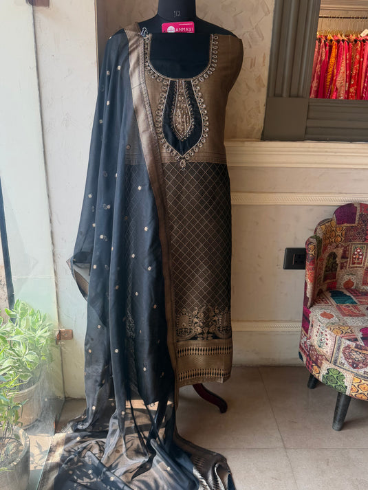 Royal neck cross weave black taffeta silk suit set