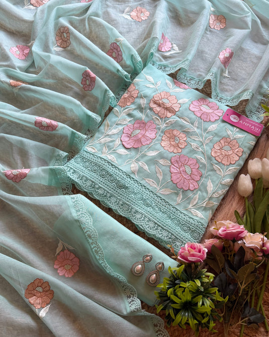 Phulwari Mul Chanderi tassel neck suit set