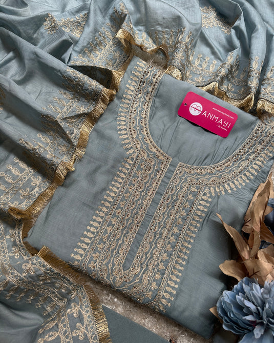 Gold Dori work mul Chanderi suit set