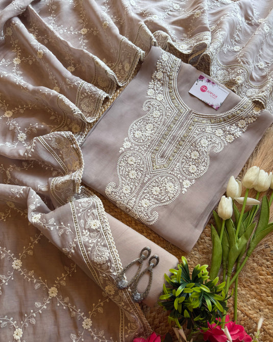 White dori work soft mul chanderi suit set