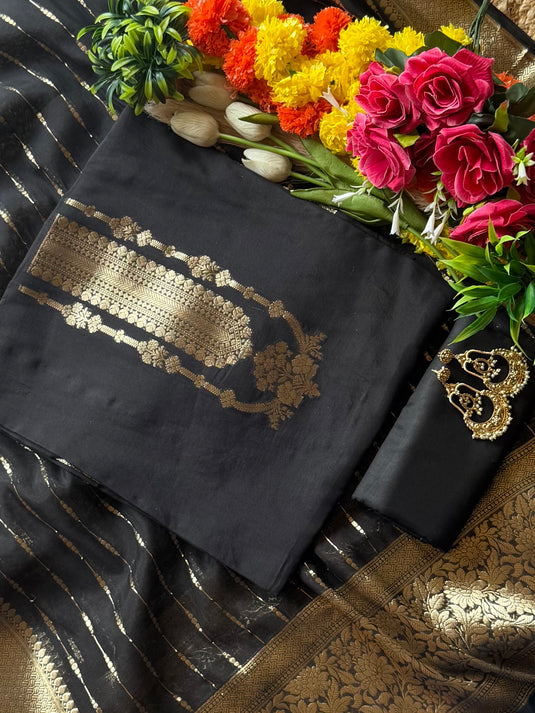 Maharani necklace pure Mul Chanderi suit with zari weave dupatta