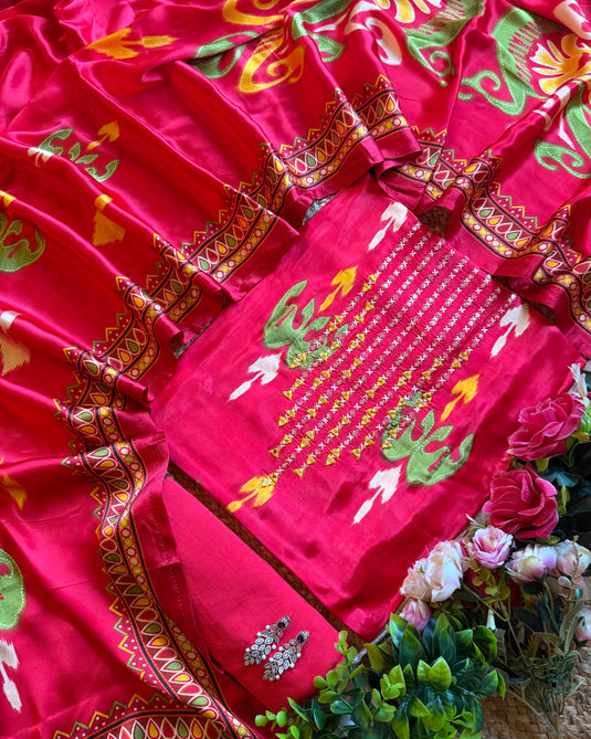 Patola print mirror neck Gajji silk suit set