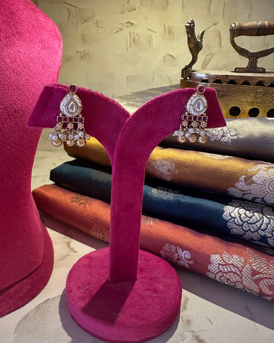 Kolhapuri ghungroo choker set