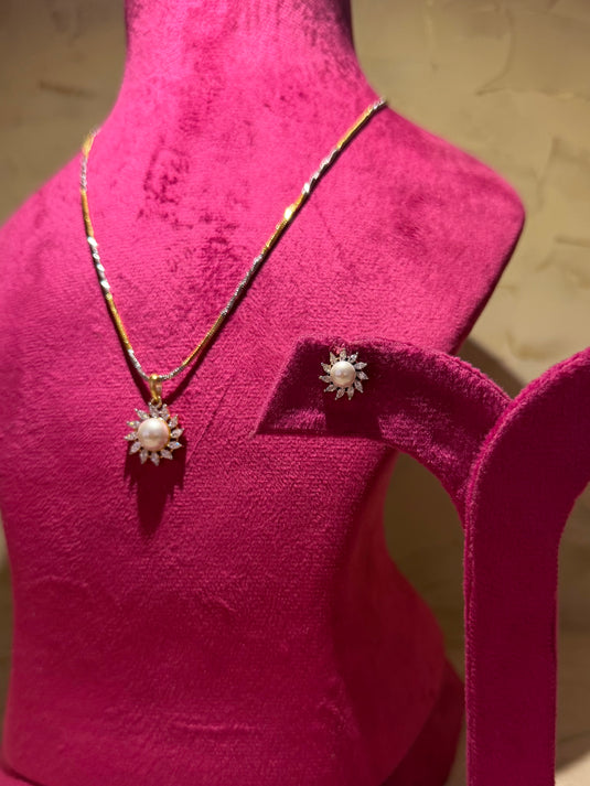 Sunflower pearl diamond set