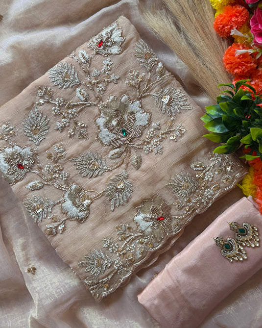 Crushed shimmer stone highlights pastel suit set