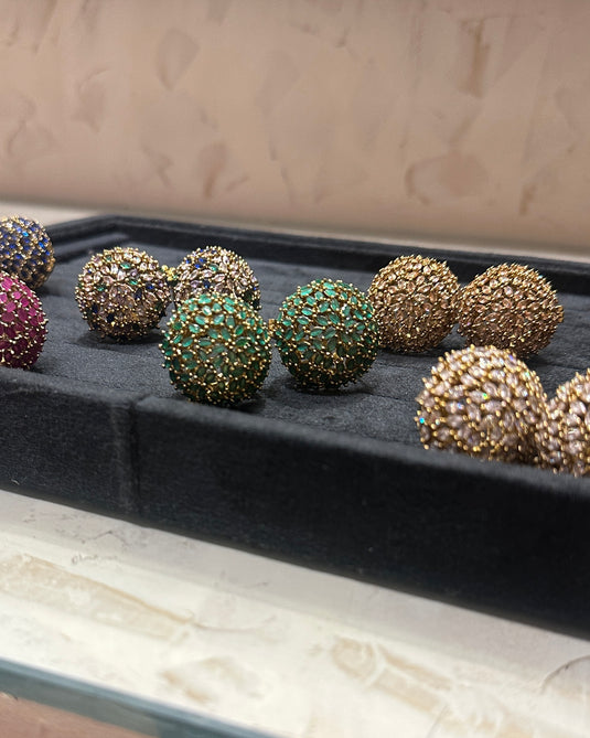 Spherical stone earrings