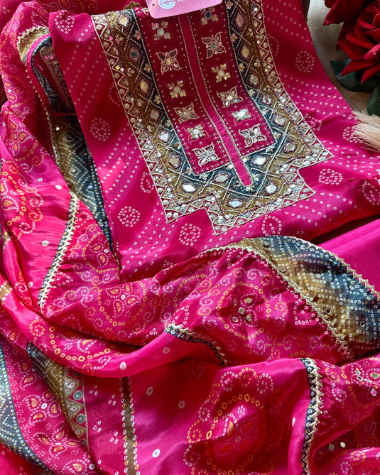 Crepe silk Bandhani suit set with mirror work detailing