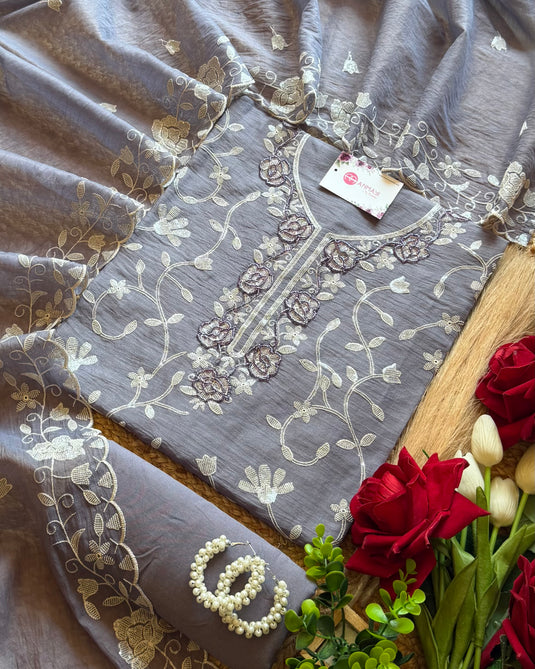 Mul Chanderi Jaal Seaquins Work suit set