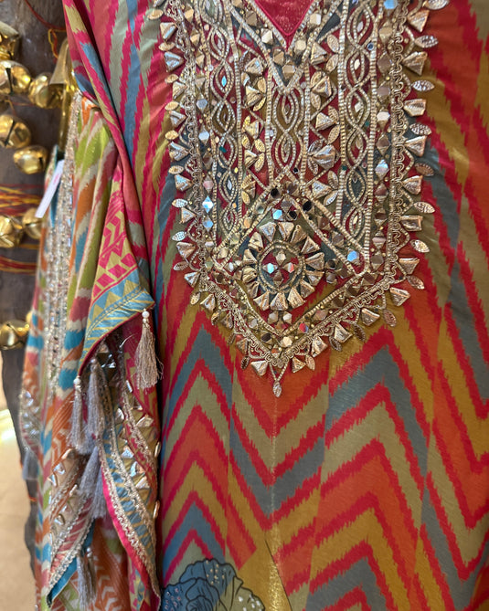 Article 16 zig zag kaftans