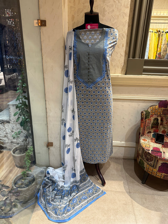 Pintex boondi button neck block print cotton suit