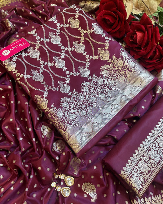 Pure Banarasi silk with silver weaves