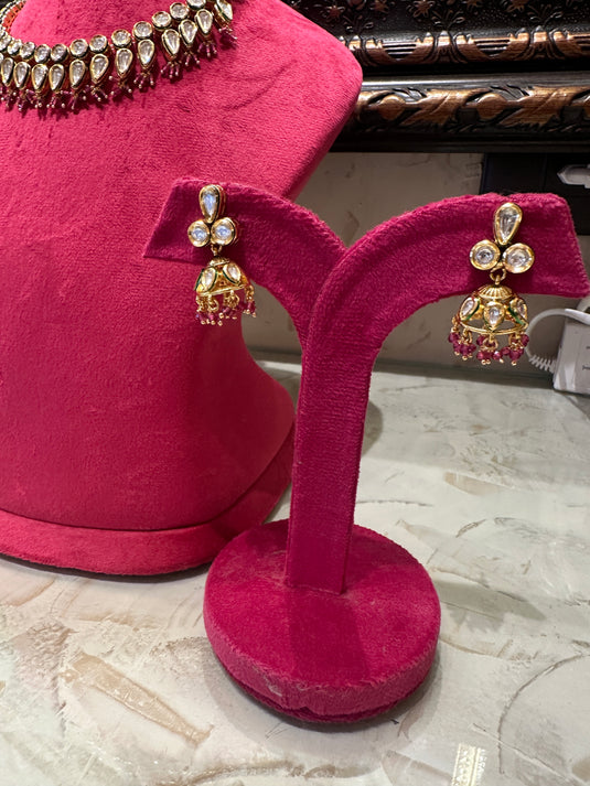Ruby pearls choker set