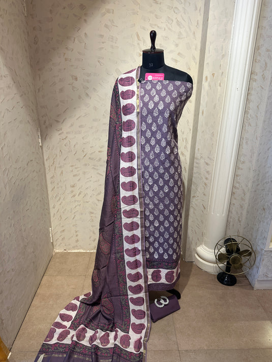Hakooba block print suit set with cotton silk dupatta